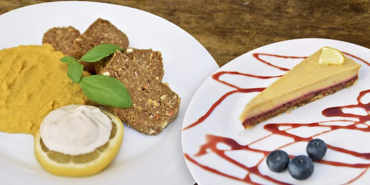 Veganské raw menu s dezertem a smoothie dle vlastního výběru