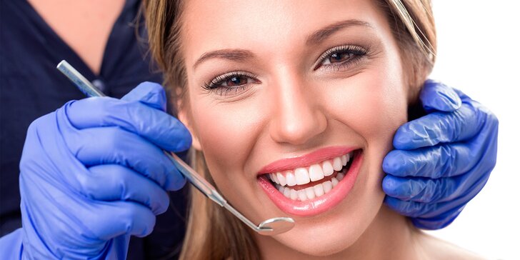 Důkladná dentální hygiena a případně i Air Flow pro váš zářivý úsměv