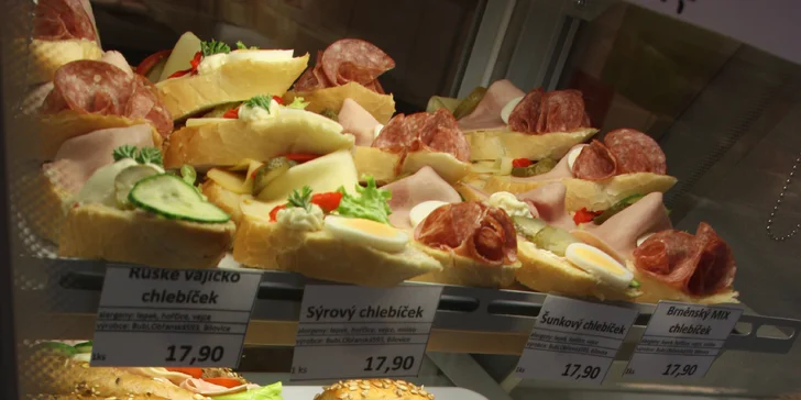 Křupavá snídaně či svačina pro 2: Panini z grilu se sýrem či šunkou a zeleninou