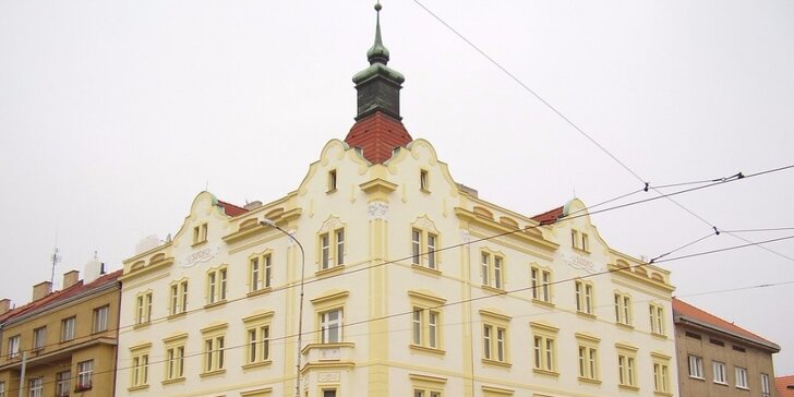 Magická zimní Praha v 3* hotelu se snídaní na Břevnově v blízkosti Hradu