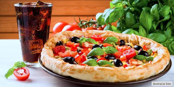 Pizza a nápoj od Kebabýka: Klasika nebo varianta s extra porcičkou masa