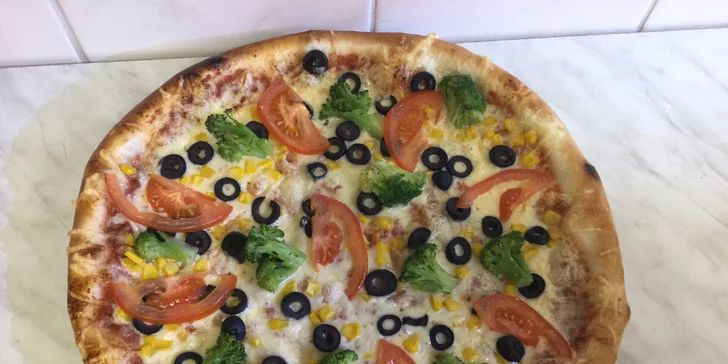 Pizza a nápoj od Kebabýka: Klasika nebo varianta s extra porcičkou masa
