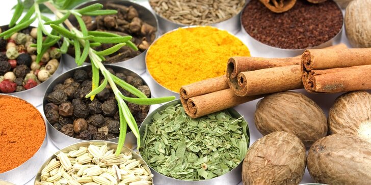 Úvodní kurz kultury vaření s večeří: indická kuchyně, jóga a ajurvéda