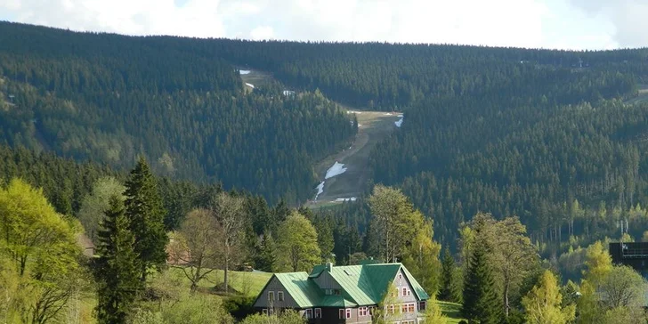 Pohoda ve Špindlu pro dva i čtyřčlennou rodinu vč. sauny i polopenze