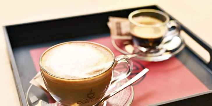 Vietnamská bagetka a voňavá káva v Tonkin Café pro 1 nebo 2 osoby