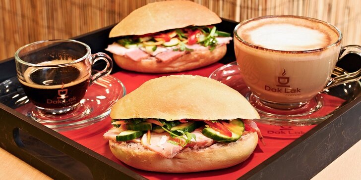 Vietnamská bagetka a voňavá káva v Tonkin Café pro 1 nebo 2 osoby