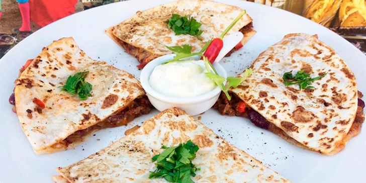 Výtečné menu o třech chodech pro 2 osoby v Españole