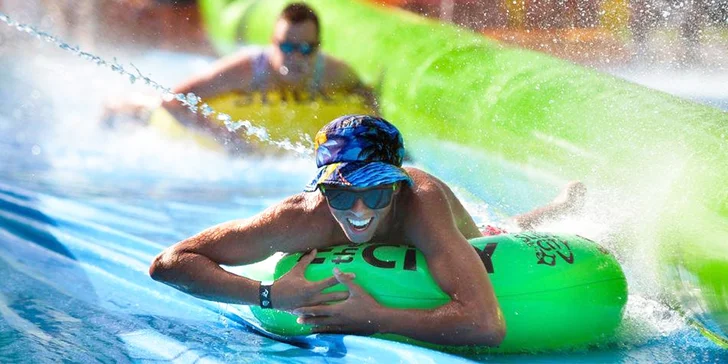 Hry bez hranic jsou zpět: 100 metrů dlouhá skluzavka, bumper balls a další