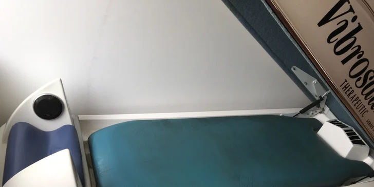 Odpočiňte si ve vibrosauně za poslechu příjemné hudby
