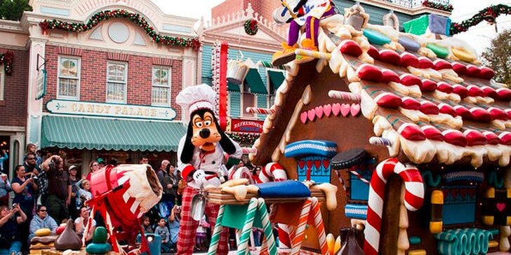 Adventní Paříž s návštěvou vánočního Disneylandu: 1x ubytování se snídaní
