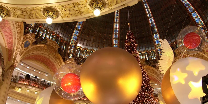 Adventní Paříž s návštěvou vánočního Disneylandu: 1x ubytování se snídaní