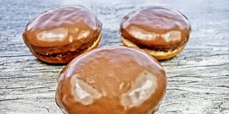 Siesta v Tonkin Café - vietnamská káva s donutem pro 1 nebo 2 osoby