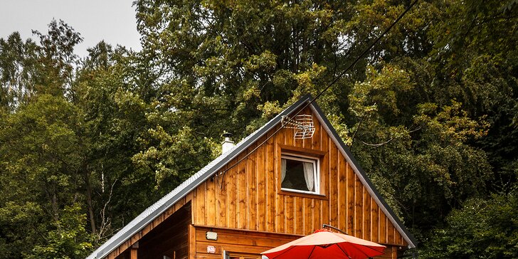 Luxusní chata v Jizerkách - pro 4 osoby s vlastním wellness, terasou a grilem
