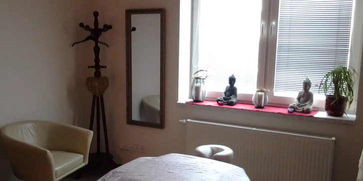 Těhotenská masáž - úleva od bolesti zad pro nastávající maminky