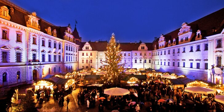 Odpočiňte si v předvánočním shonu: vydejte se na vánoční trh do Regensburgu