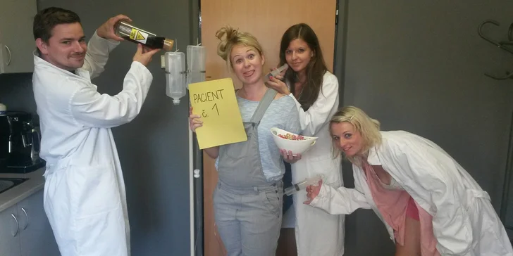 Úniková hra Psychiatrická léčebna pro 2-4 fandy hlavolamů