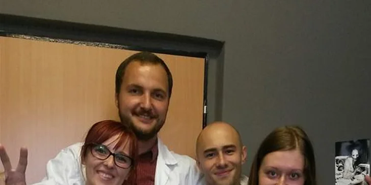 Úniková hra Psychiatrická léčebna pro 2-4 fandy hlavolamů