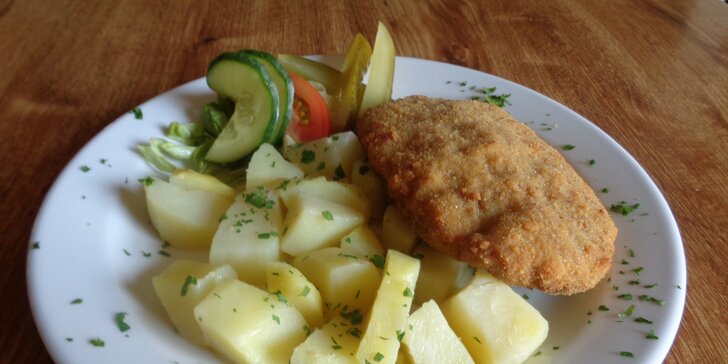Chutný oběd nebo večeře: Holandský řízek s bramborem