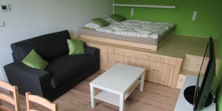 Zima v útulném apartmánu v centru Šumavy až pro 4 osoby
