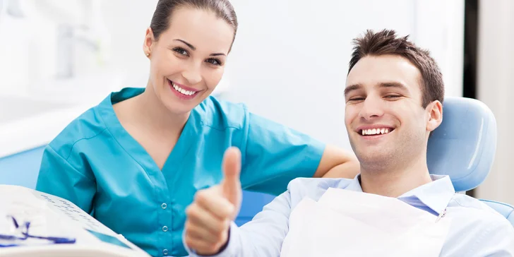 Péče pro váš zdravý chrup: Důkladná dentální hygiena včetně air flow