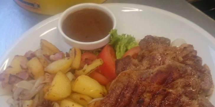 Složte si menu podle chuti: Polévka, hlavní chod a palačinka pro 1 nebo 2 osoby