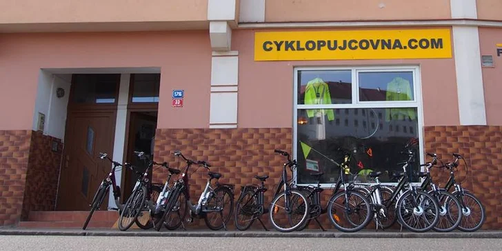 Ve dvou se to lépe táhne: půjčení tandemového kola na den