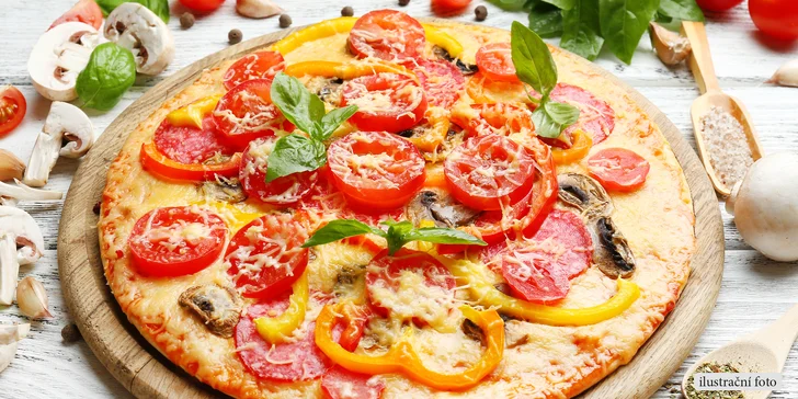 Čas na italskou pochoutku: Dvě chutné pizzy s ingrediencemi, které máte rádi