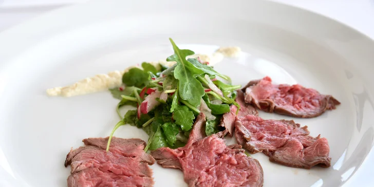 5chodové degustační menu: Servírují se dobroty a úchvatný výhled na Brno