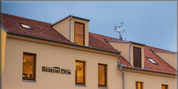 Tři dny ve Valticích: Komfortní ubytování, degustace vín a neomezené wellness