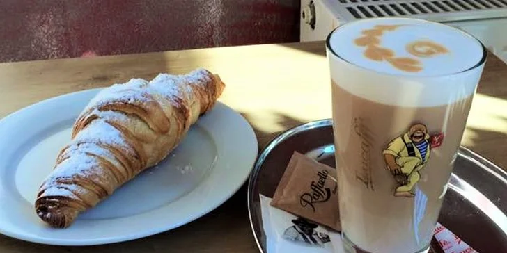 Káva nebo limonáda s dezertem či pohárem v kavárně Lucafféteria