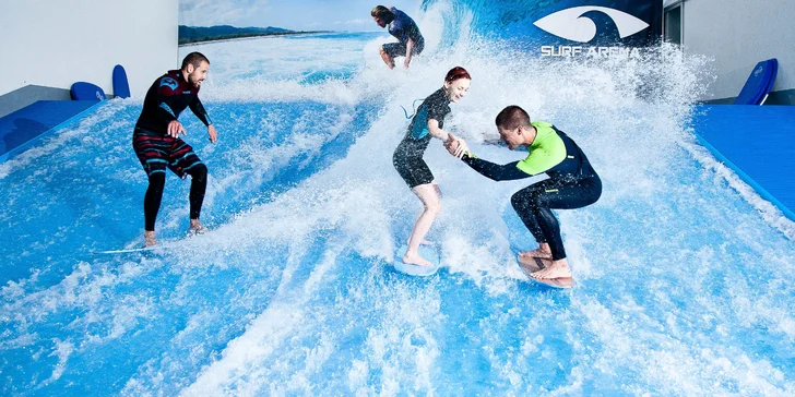 Hodinová jízda na surf trenažéru pod dohledem instruktorů vč. videozáznamu
