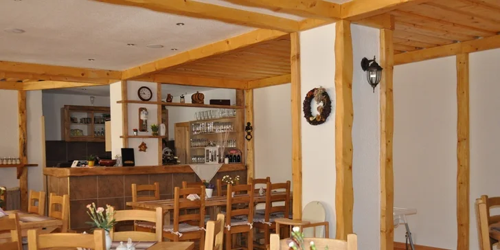 Dovolená na Velké Fatře: Malebný penzion, polopenze i lahev vína