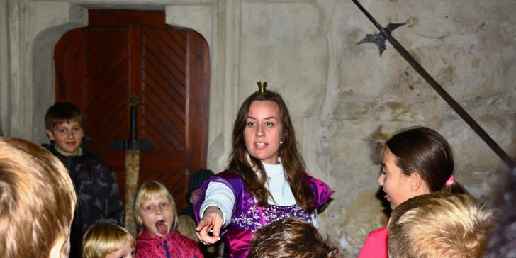 Výlet do říše fantazie: Rodinné vstupné na hrad plný draků a pohádkové pexeso