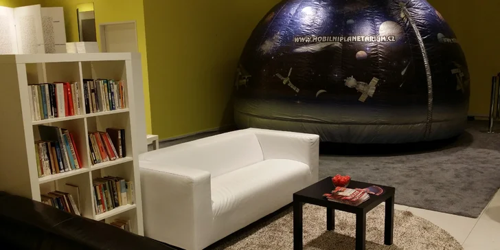 Hvězdná obloha u vás doma: Mobilní planetárium na 60 až 180 minut