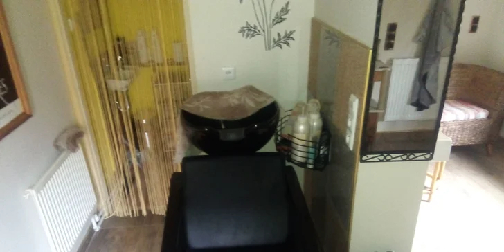 Kompletní dámský střih pro všechny délky vlasů s melírem či barvou