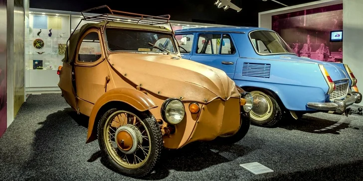 Chvíle nostalgie: Vstup do Retromusea a Galerie výtvarného umění