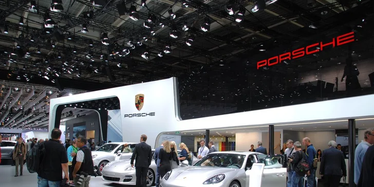 Zájezd do Paříže včetně vstupenky na mezinárodní autosalon a ubytování