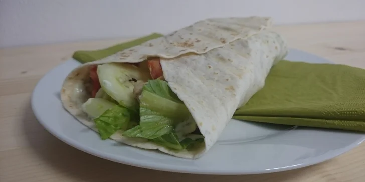 Salát nebo wrap s freshem: Zdravá svačina či oběd ze Salad Baru