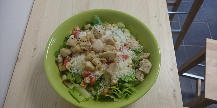 Salát nebo wrap s freshem: Zdravá svačina či oběd ze Salad Baru