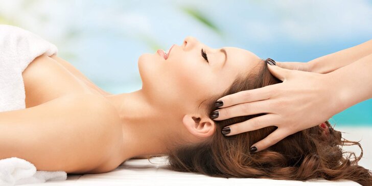45 minut relaxace: Poctivá olejová masáž dekoltu, obličeje a hlavy