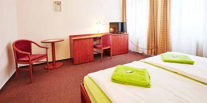 Tříhvězdičkový hotel Centrál nabízí útulné pokoje i krásné wellness centrum.