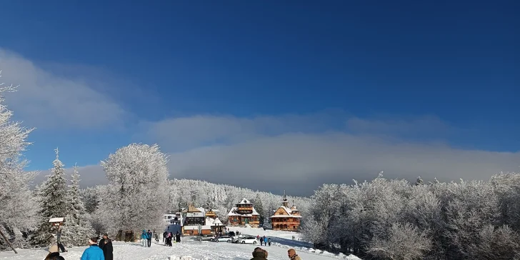 Výlet si naplánujte třeba na Pustevny, je to asi 14 km. 