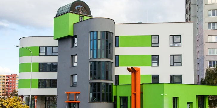 Masážní salón se nachází ve zdravotním středisku Ostrava–Dubina.