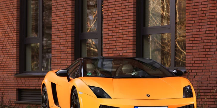 Pekelně rychlá jízda v legendárním Lamborghini Gallardo: 15–30 minut včetně paliva