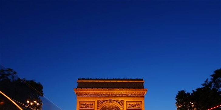 Zájezd do kouzelné silvestrovské Paříže s prohlídkou města