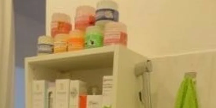 Kompletní profesionální mokrá pedikúra pro dokonalé nohy