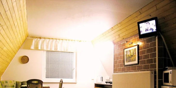 Vzhůru do Beskyd: Apartmán pro 3 osoby, vyhřívaný bazén a sleva na wellness