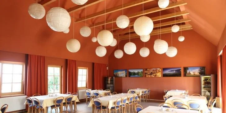 3 opojné dny v hotelu na Pálavě s volnou degustací v Pálavské galerii vín