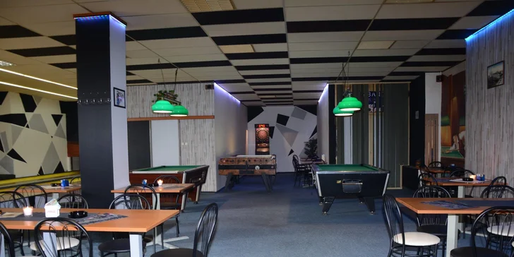 Pronájem bowlingové dráhy až pro 6 hráčů s možností pizzy