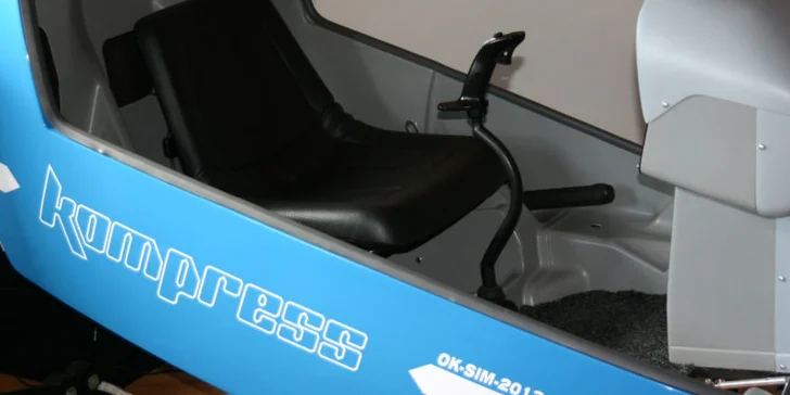 Staň se pilotem vrtulníku: Plně pohyblivý simulátor s 3D brýlemi